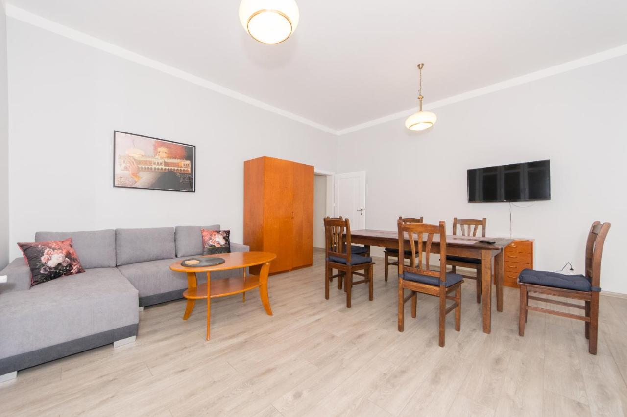 Best Location On Main Square P4You Pl Krakow Luaran gambar