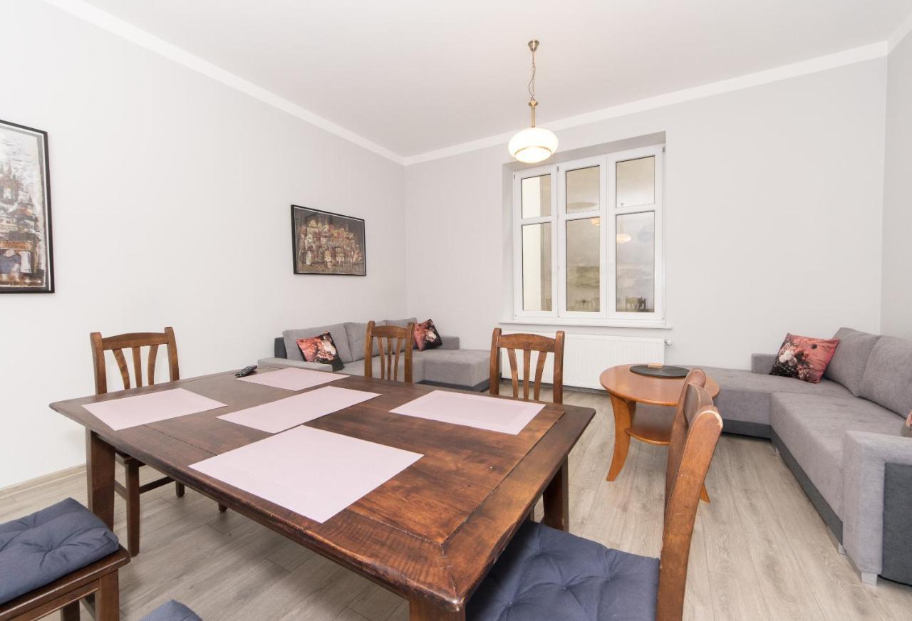 Best Location On Main Square P4You Pl Krakow Luaran gambar